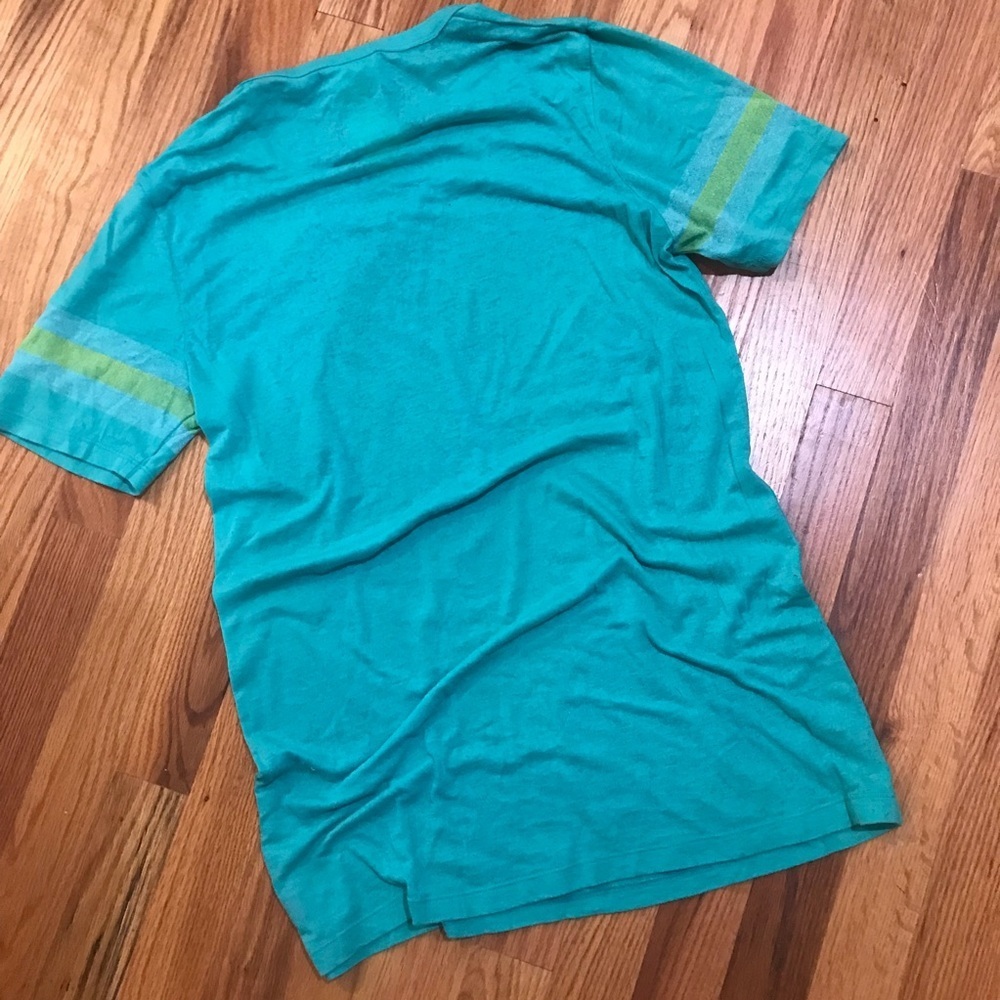 🍭VINTAGE Victoria’s Secret Tee - Picture 6 of 6